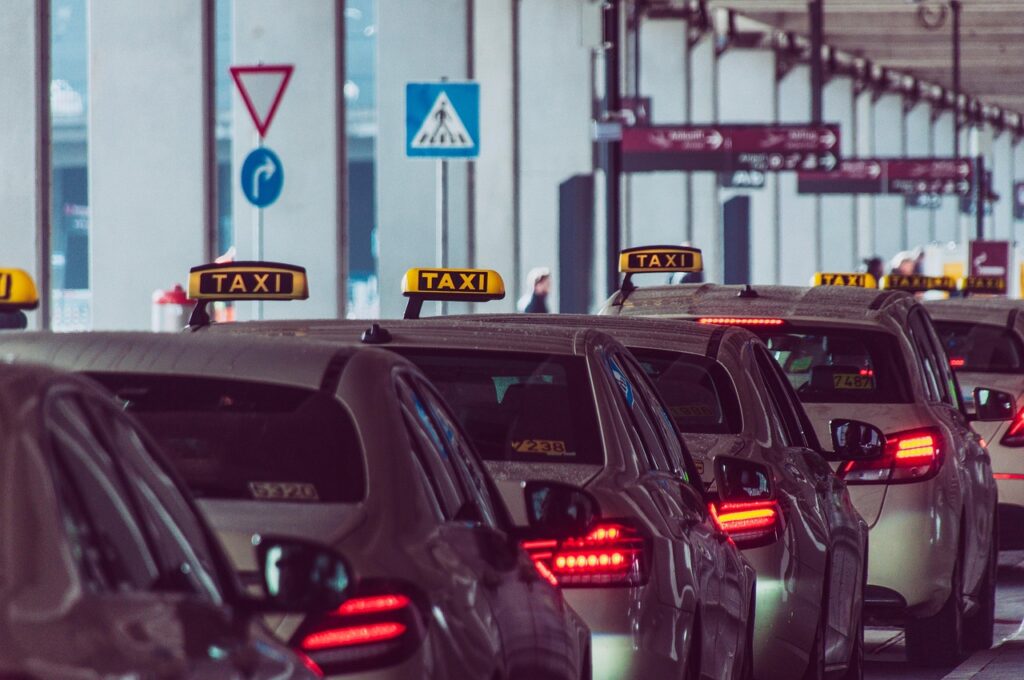 Best, Affordable, safe & Reliable Taxi Services at Airport, Perth & Ellenbrook Australia